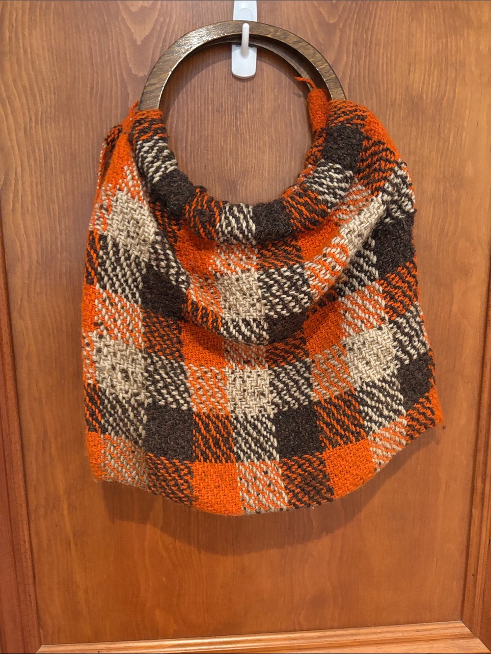 Vintage Plaid Knit Hobo Bag with Wooden Handles - Orange & Brown